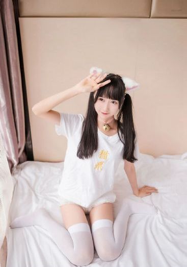 我和女闺蜜69式互慰