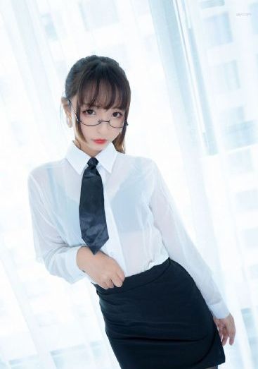 蛇缚の奴隷秘书2