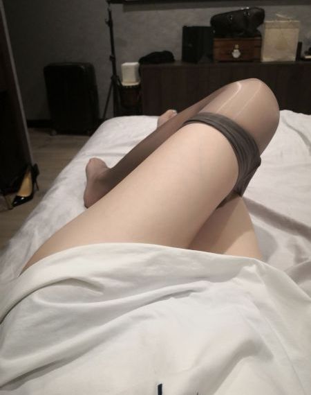 网红听泉鉴宝宣布短暂停播