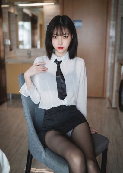 漂亮的小姨子2