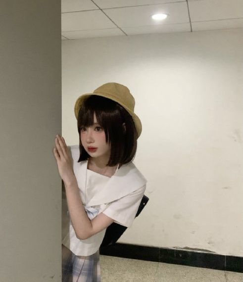 70后股民被00后外甥教训太保守
