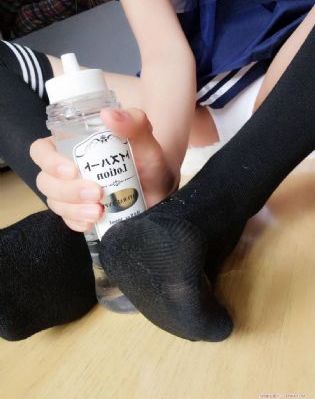 监狱女囚高清免费观看完整版
