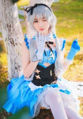 《地下偶像》在线观看