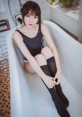 凸轮偷窥女厕所视频