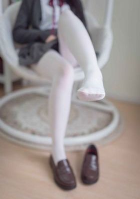 《美丽小蜜桃2》电影