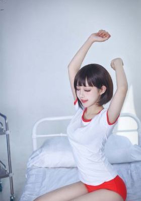钢铁魔女
